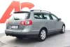 Volkswagen Passat Variant Comfortline 1,4 TSI 90 kW DSG-automaatti - / Lohkolämmitin + sisätilanpistoke / Sähkötakaluukku / Vakkari / Vetokoukku / JUURI KATSASTETTU Uusi akku... Thumbnail 5