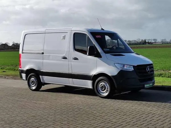 Mercedes-Benz Sprinter 314 L1H1 Airco MBUX Image 4