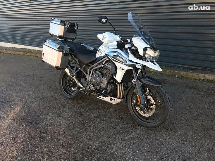 Triumph Tiger Image 1